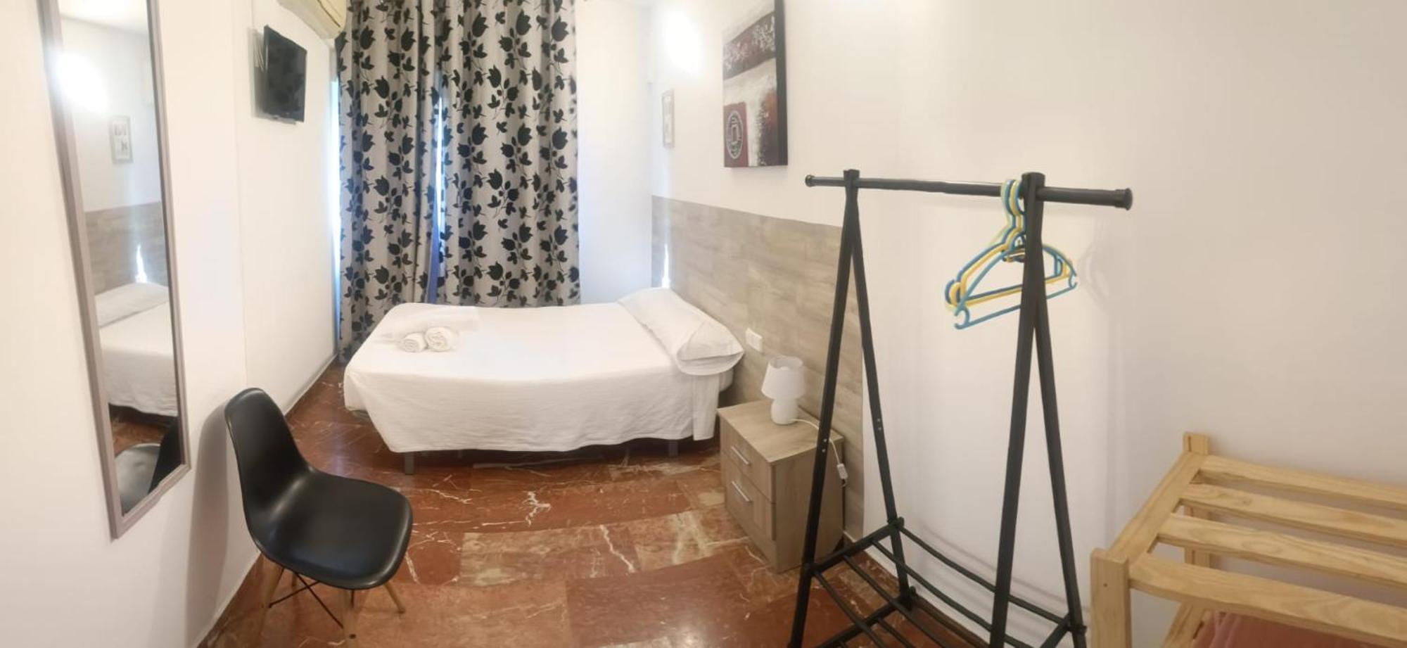 Hostal Nevot 그라나다 외부 사진