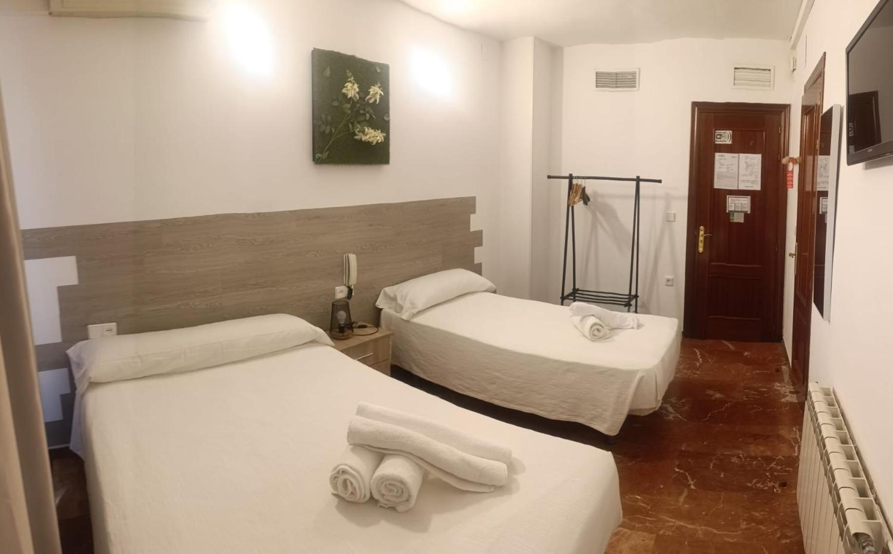 Hostal Nevot 그라나다 외부 사진